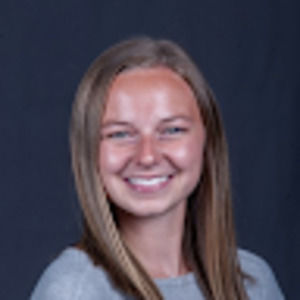 Meet your Posher, Abbey